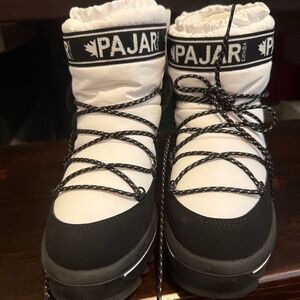 BNIB PAJAR WINTER BOOTS